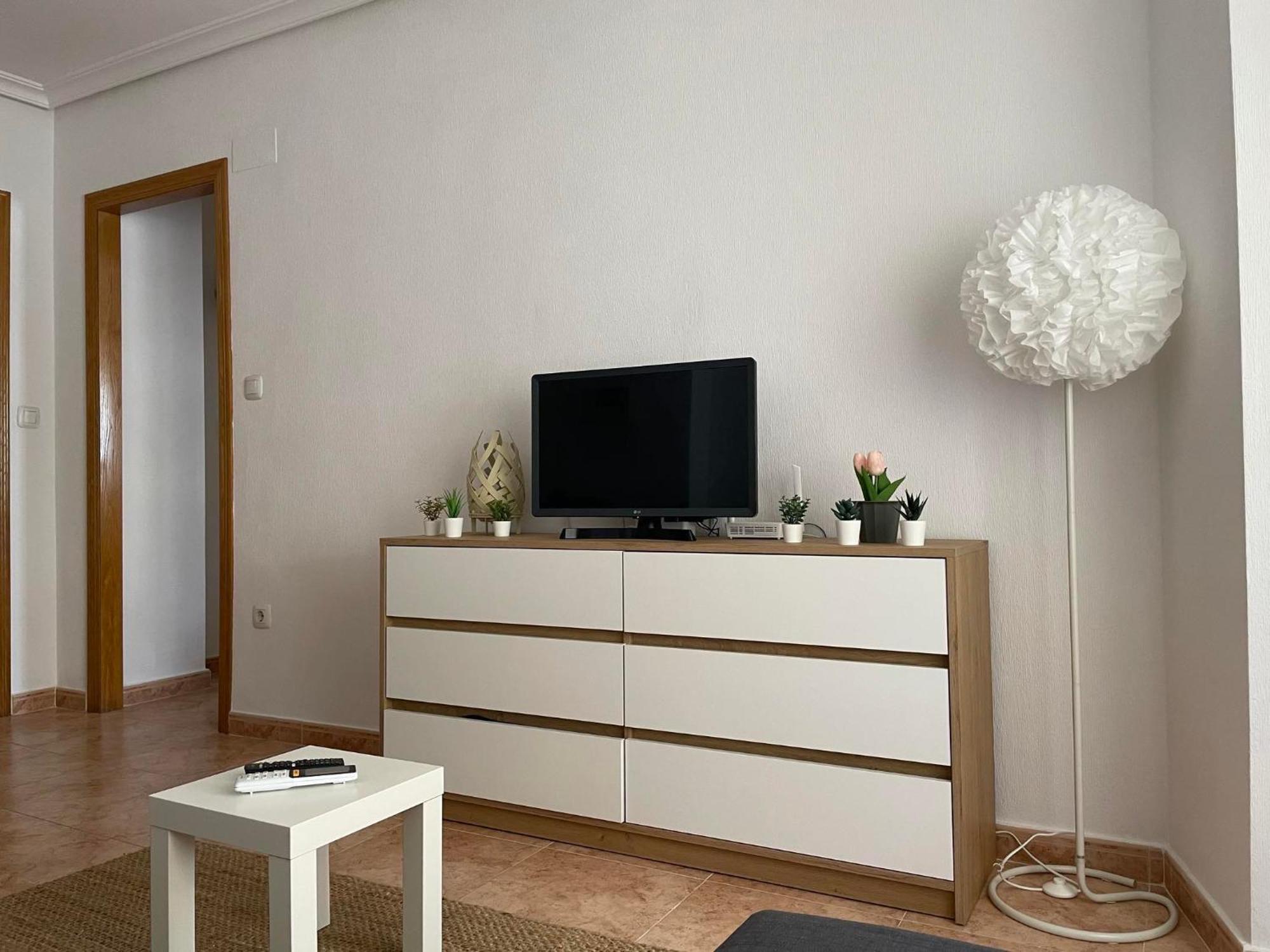 Charming Apartment 500M To Cura Beach Torrevieja Eksteriør billede